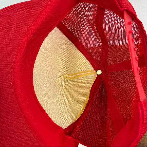 Van Dorn Skate Invitational Retro Trucker Hat Cap White Red Snapback - Picture 12 of 12